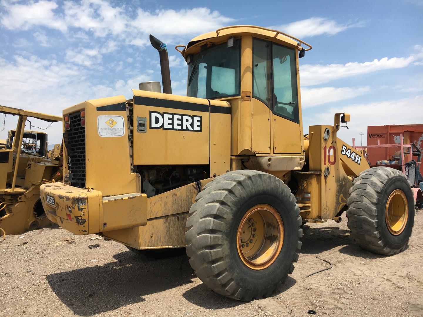 ./imagenes/INVOICE/2019/16795/CARGADOR FRONTAL JOHN DEERE 544H (3).JPG